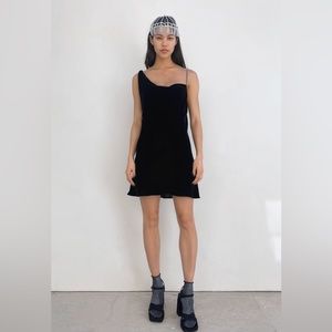 NWT Zara Chain Strap Black Velvet Dress